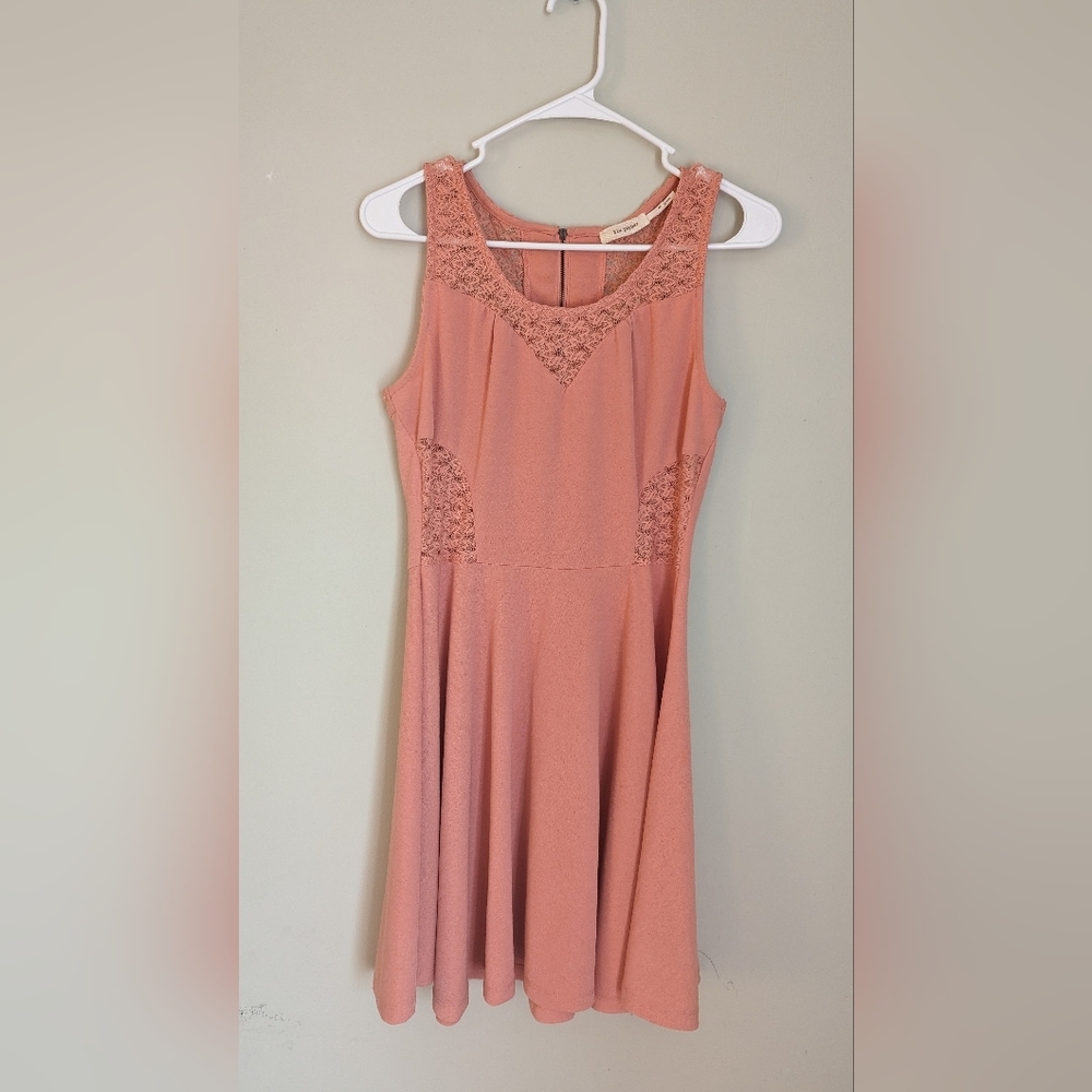 LIGHT Pink Mini Lace Flowy Dress with Gold Zipper